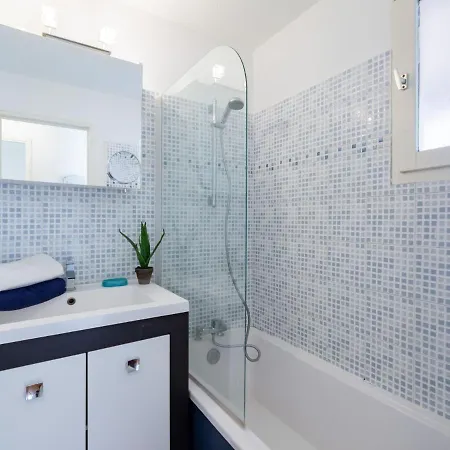 Les Coteaux De La Nartelle-27 By Interhome Apartment