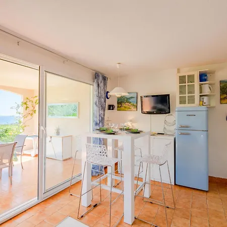 Les Coteaux De La Nartelle-27 By Interhome