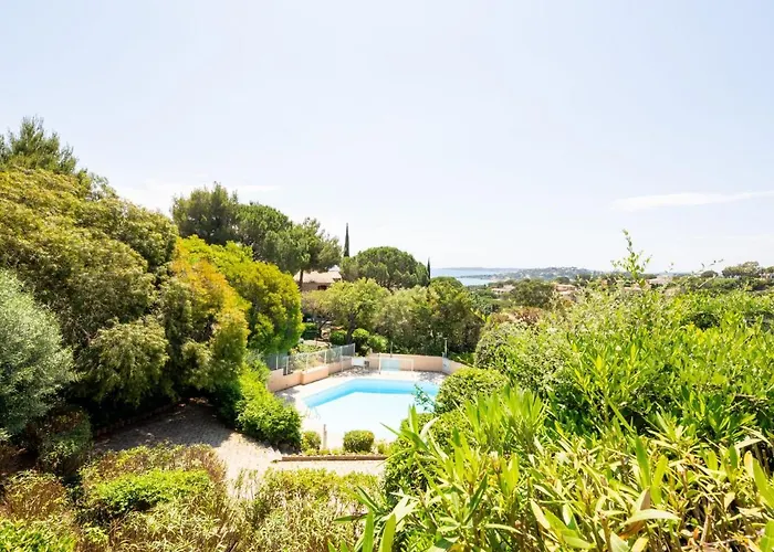 Les Coteaux De La Nartelle-27 By Interhome